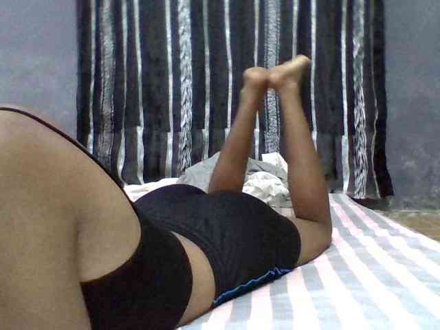 Kalinah457 Live Webcam on BongaCams