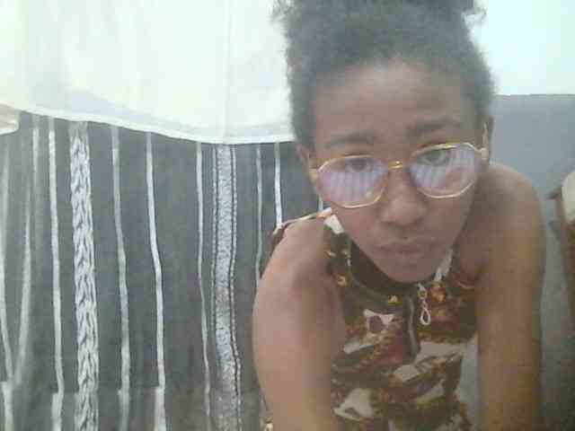 Kalinah457 webcam
