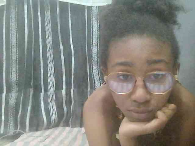 Kalinah457 webcam
