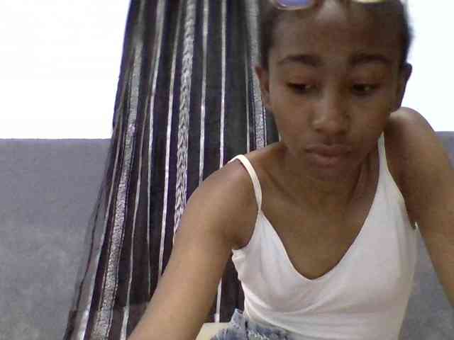 Kalinah457 webcam