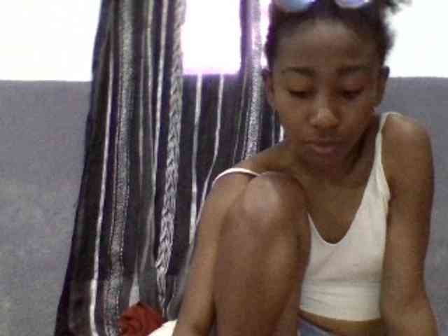 Kalinah457 webcam