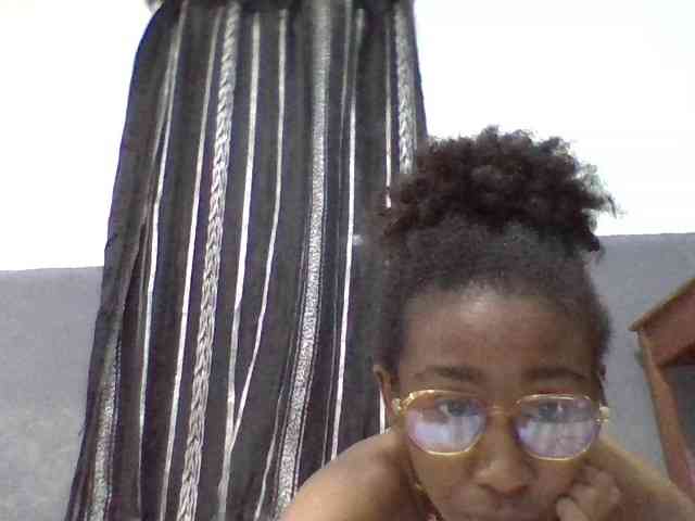 Kalinah457 webcam