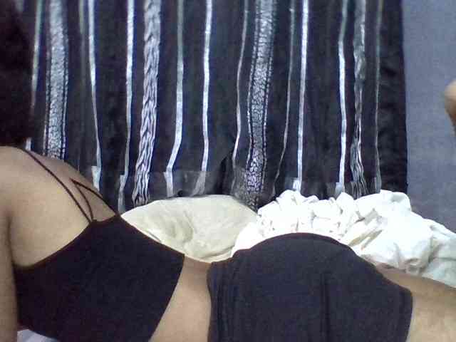 Kalinah457 webcam