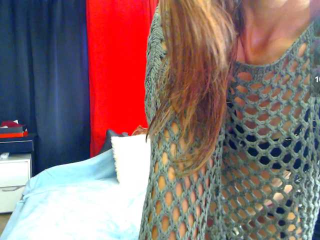 JinnAndJillian live cam preview