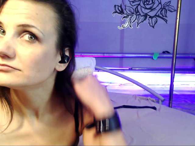Live трансляция JinnAndJillian - Runet.cam
