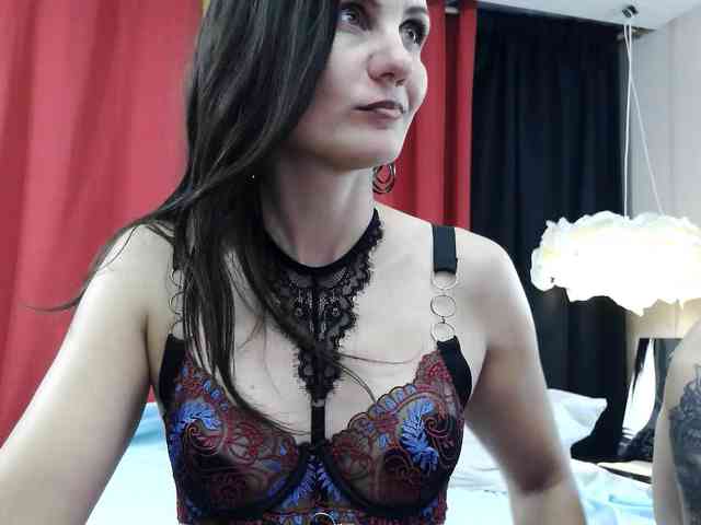 JinnAndJillian Sex Cam Show