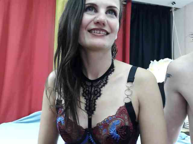 JinnAndJillian Sex Cam Show