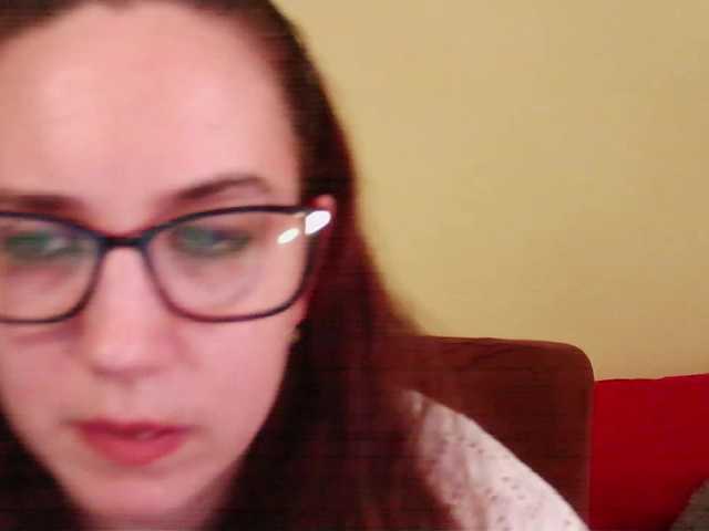 EmilyHot live cam on BongaCams