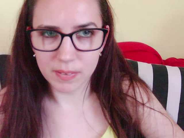EmilyHot