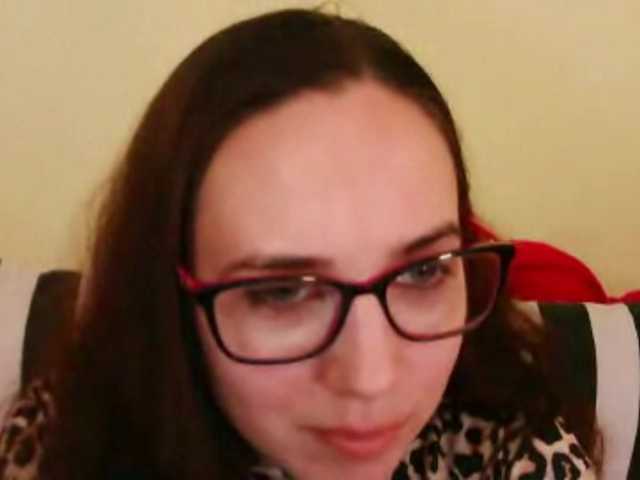 EmilyHot live cam on BongaCams