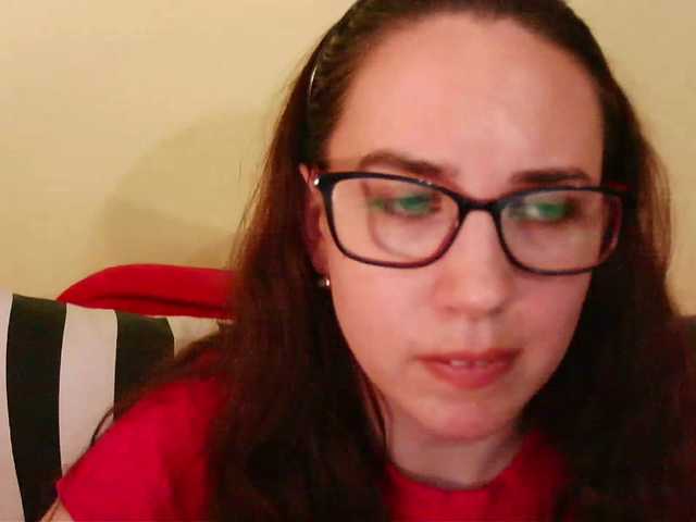 EmilyHot live cam on BongaCams