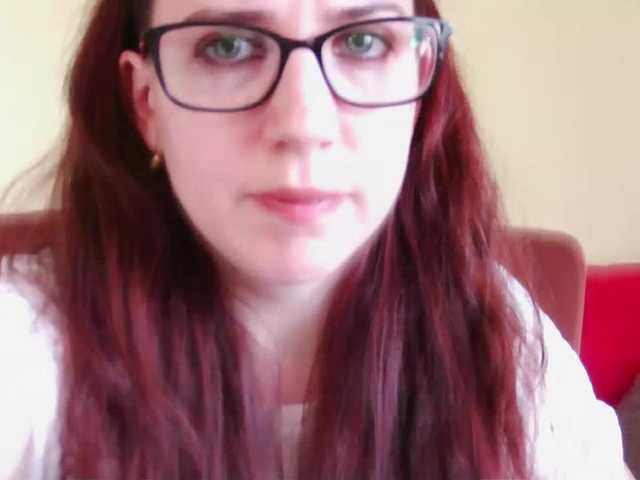 EmilyHot live cam on BongaCams