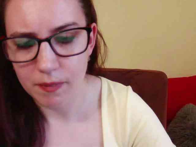 EmilyHot webcam