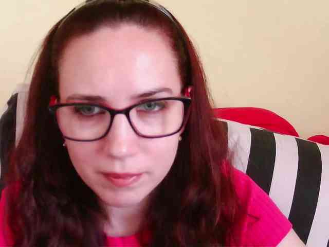 EmilyHot webcam