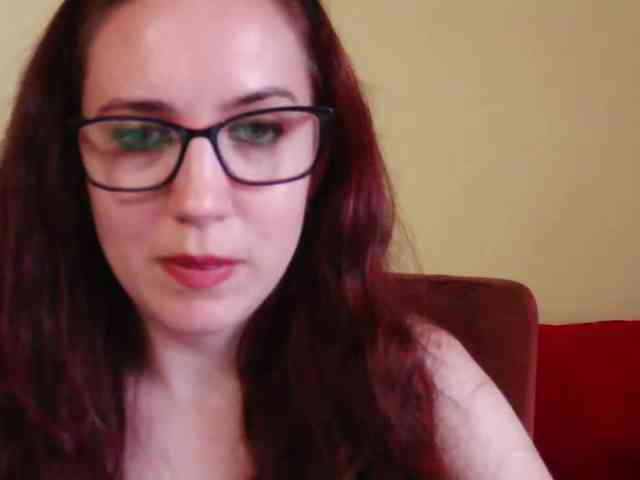 EmilyHot webcam