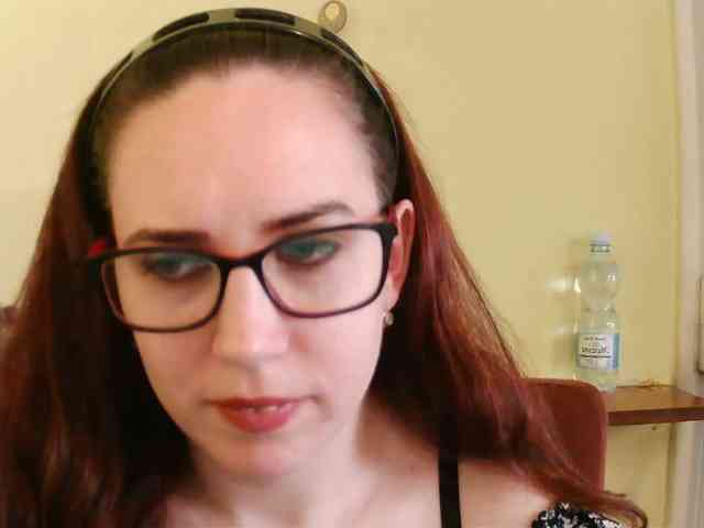EmilyHot