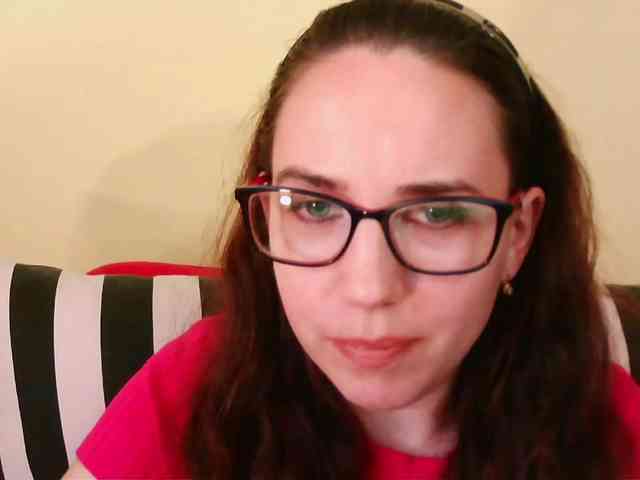 EmilyHot webcam