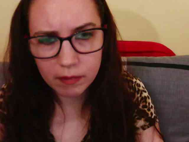 EmilyHot webcam