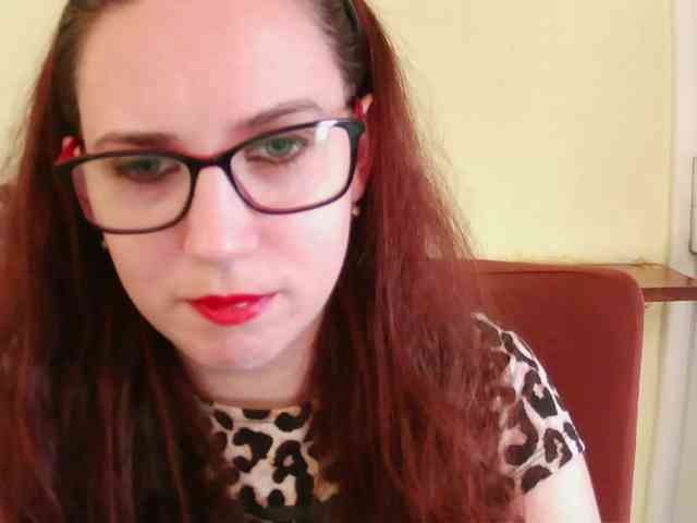 EmilyHot webcam