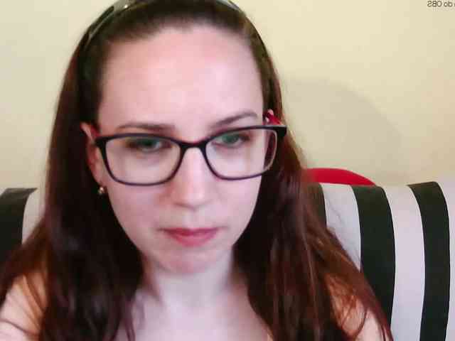 EmilyHot