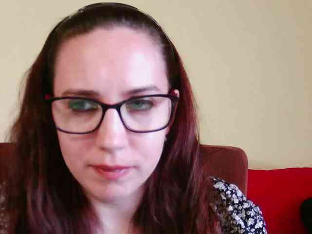 EmilyHot webcam