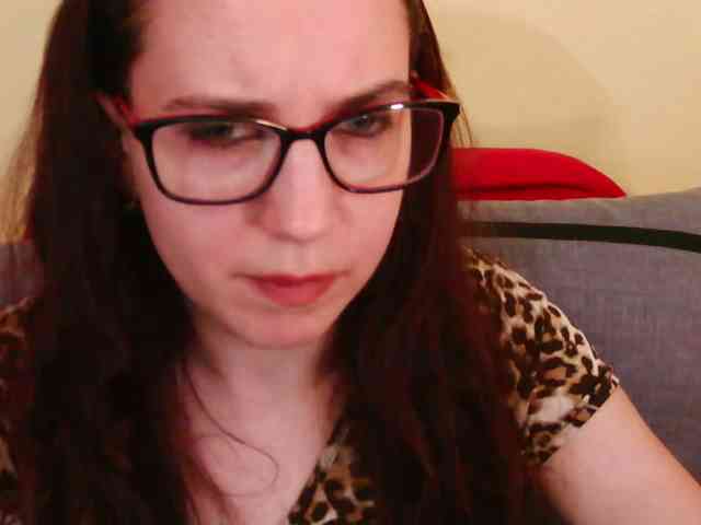 EmilyHot webcam