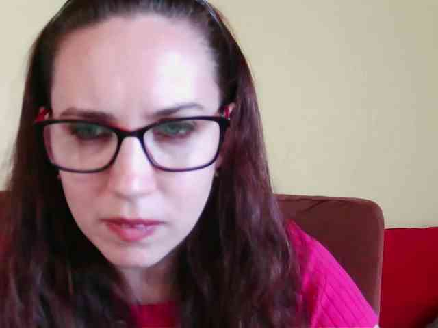 EmilyHot webcam