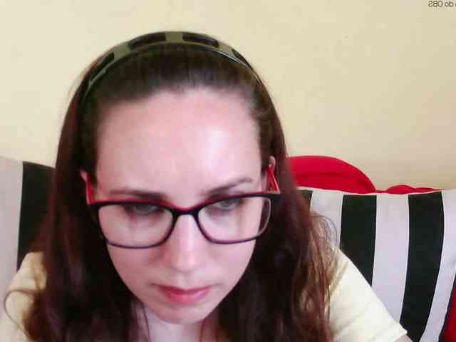 EmilyHot webcam