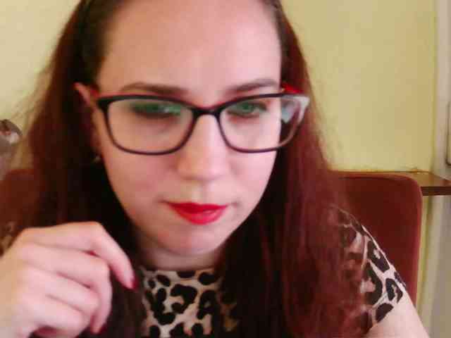 EmilyHot webcam