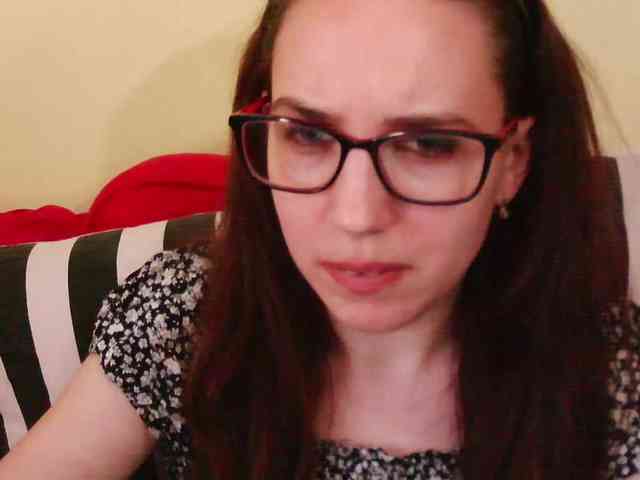 EmilyHot webcam