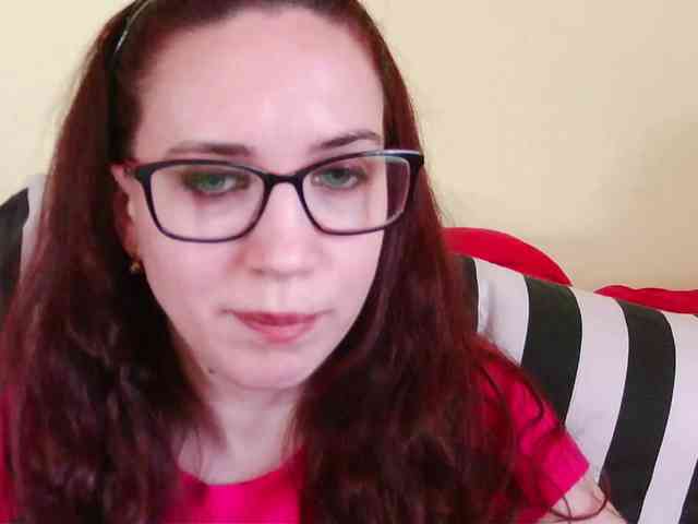 EmilyHot webcam