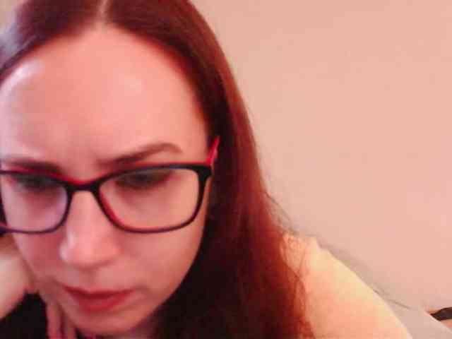 EmilyHot webcam