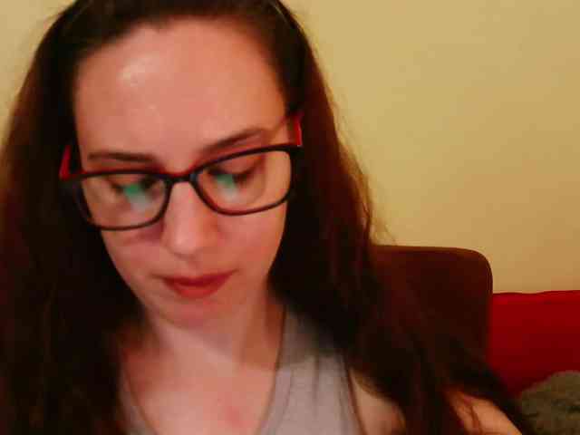 EmilyHot webcam