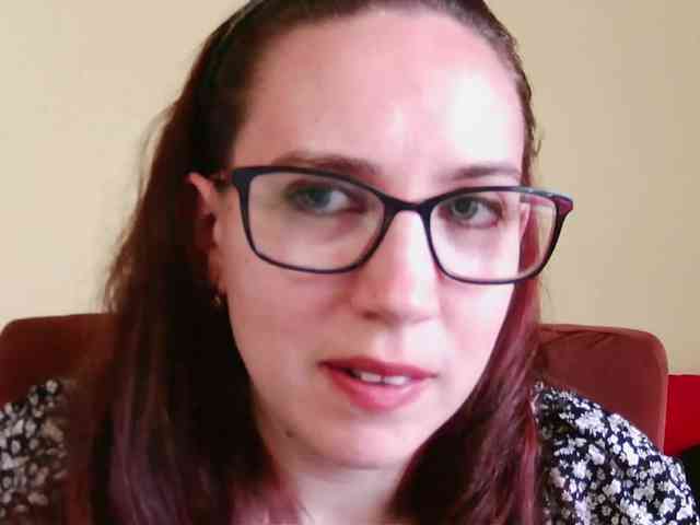 EmilyHot webcam