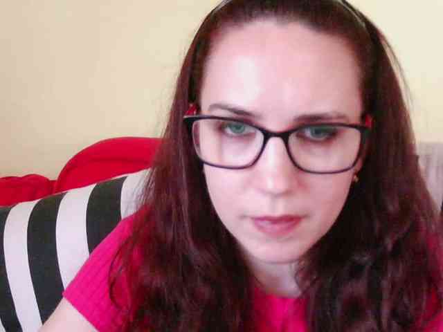 EmilyHot Sex Cam Show