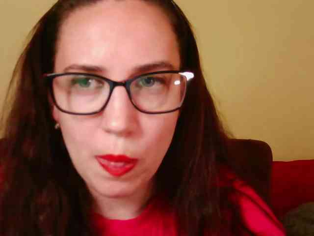 EmilyHot