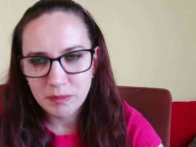 EmilyHot webcam