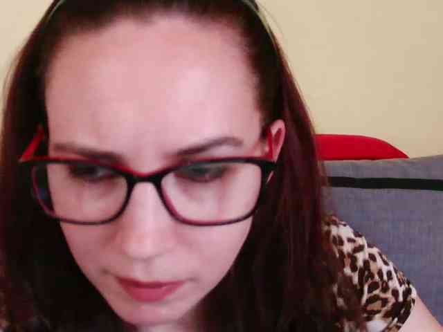 EmilyHot webcam