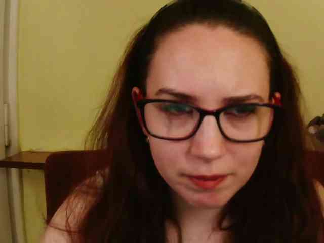 EmilyHot