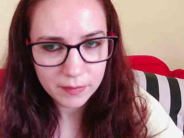 EmilyHot webcam