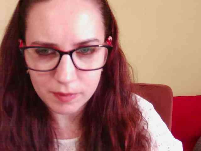 EmilyHot webcam