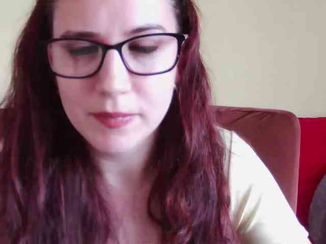 EmilyHot webcam