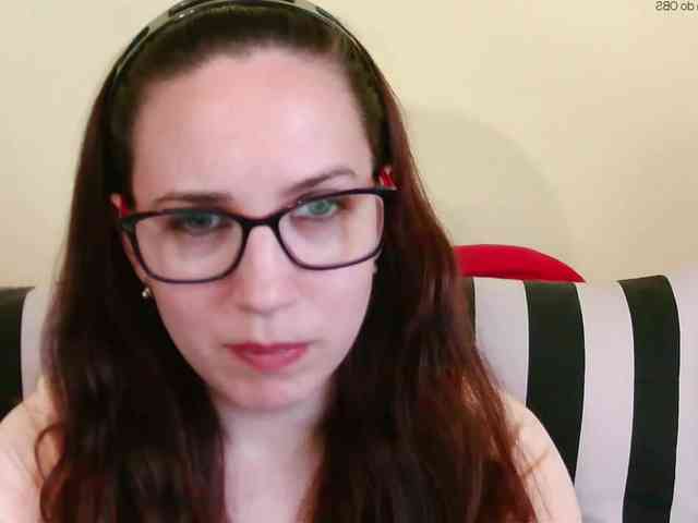 EmilyHot
