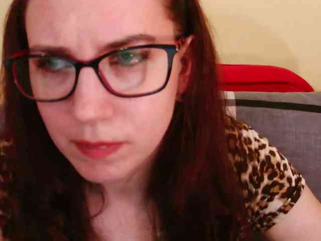 EmilyHot webcam