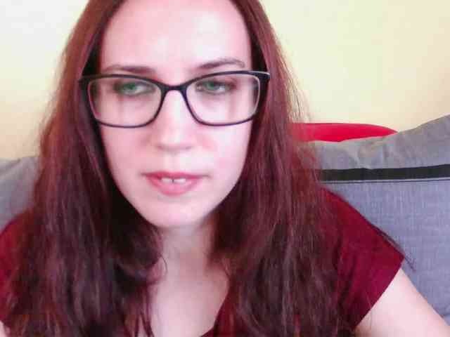 EmilyHot webcam
