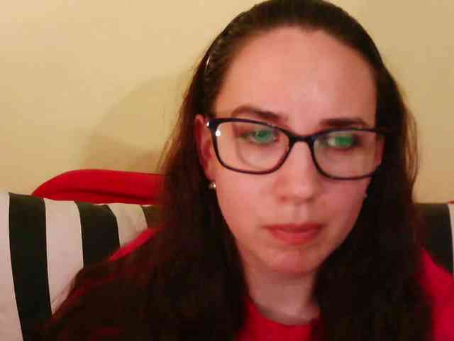 EmilyHot webcam