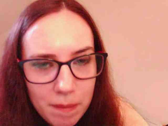 EmilyHot webcam