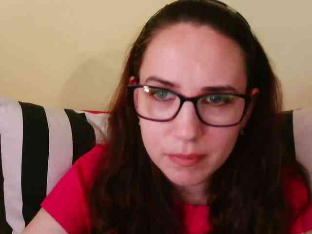 EmilyHot webcam