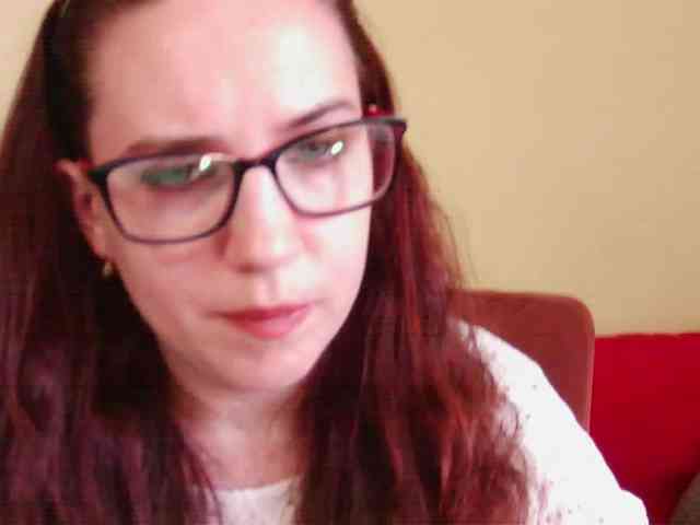 EmilyHot webcam