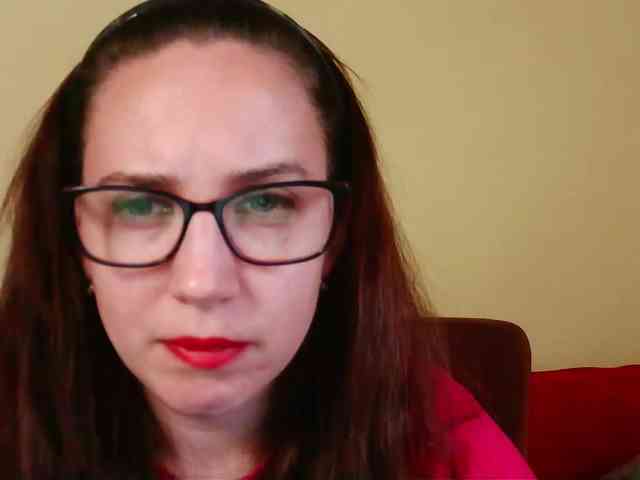 EmilyHot webcam